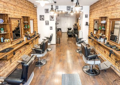 barber world astoria kezdőlap csapat k&eacute;pek